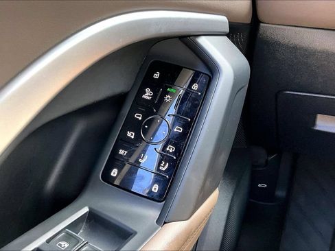 Certified 2025 Audi Q5 Premium w/ Premium Plus AWD/4WD image 28