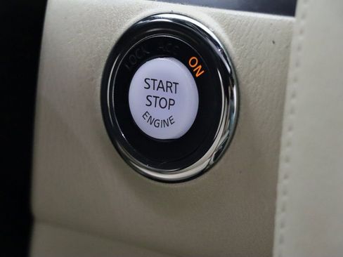 Used 2021 INFINITI QX80 Sensory w/ Cargo Package image 30