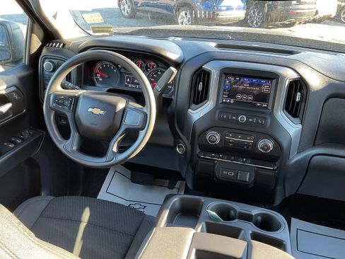 Used 2022 Chevrolet Silverado 1500 W/T w/ WT Value Package image 7