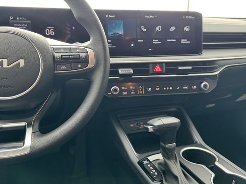 New 2026 Kia K5 LXS FWD image 16
