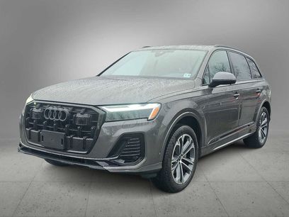 Used 2025 Audi Q7 2.0T Premium w/ Convenience Plus Package
