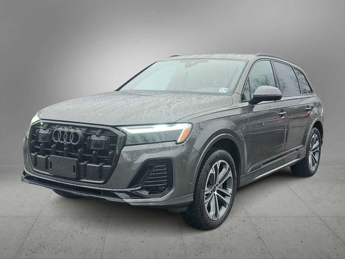 Used 2025 Audi Q7 2.0T Premium w/ Convenience Plus Package image 1