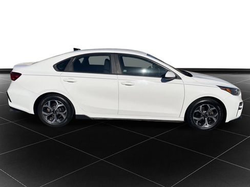 Used 2019 Kia Forte LXS image 6