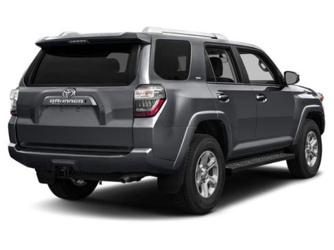 Used 2015 Toyota 4Runner SR5 AWD/4WD image 5