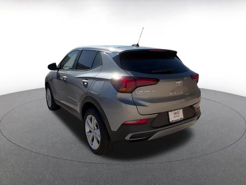 Used 2025 Buick Encore GX Preferred AWD/4WD image 11