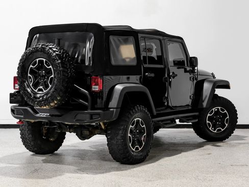 Used 2016 Jeep Wrangler Unlimited Rubicon AWD/4WD image 6