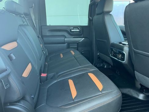 Used 2023 GMC Sierra 2500 AT4 w/ Gooseneck/5TH Wheel Package image 17