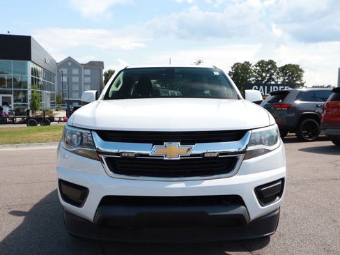 Used 2020 Chevrolet Colorado LT w/ Safety Package RWD image 8