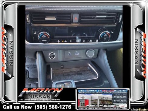 Used 2023 Nissan Rogue Platinum image 25