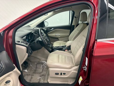 Used 2014 Ford Escape Titanium FWD image 9