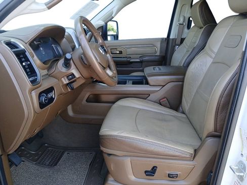 Used 2023 RAM 2500 Limited AWD/4WD image 19
