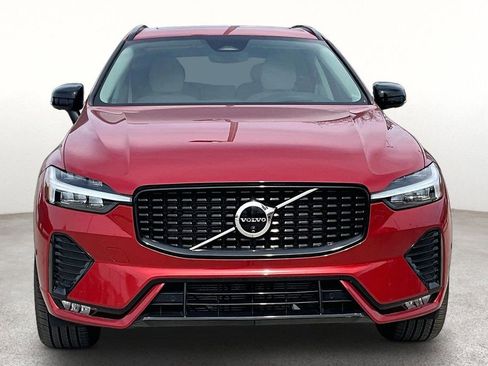 Used 2024 Volvo XC60 B5 Ultimate AWD/4WD image 3