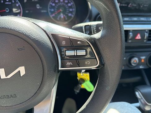 Used 2023 Kia Forte LXS image 22