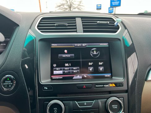 Used 2016 Ford Explorer XLT w/ Equipment Group 202A image 55