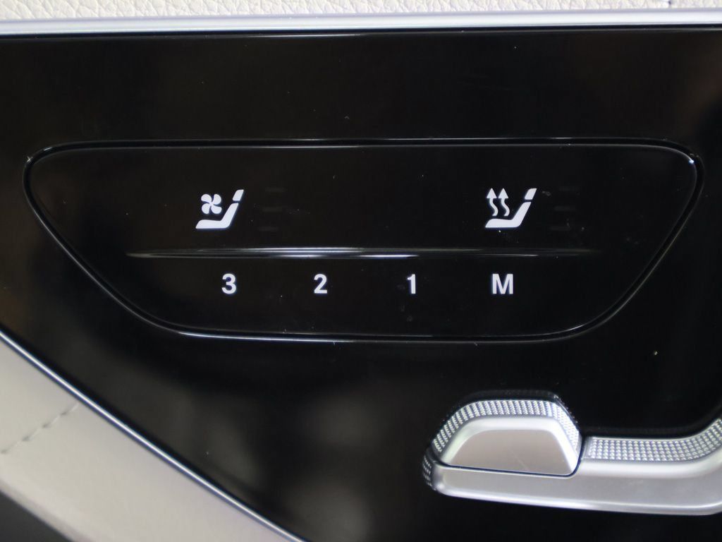 Used 2021 Mercedes-Benz S 580 4MATIC Sedan image 39