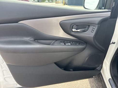 Used 2020 Nissan Murano SL AWD/4WD image 13