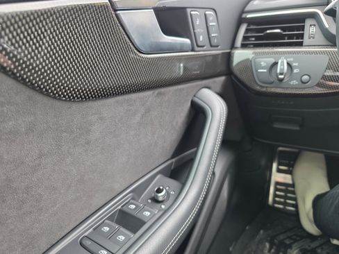 Used 2019 Audi S5 Premium Plus w/ Premium Plus image 18