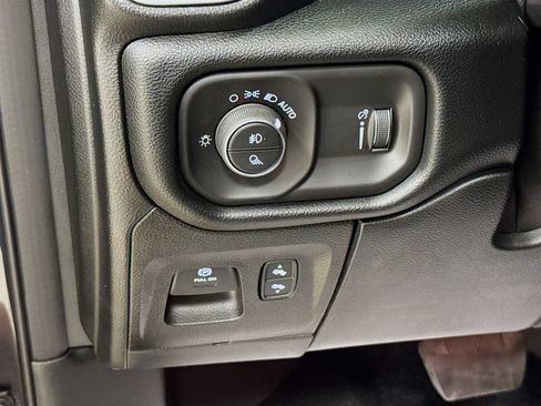 Used 2021 RAM 1500 Big Horn w/ Trailer Tow Group RWD image 10