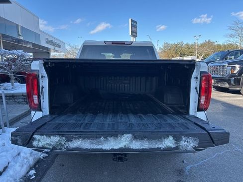 Used 2022 GMC Sierra 1500 SLT w/ SLT Convenience Package image 30