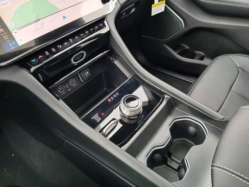 New 2026 Jeep Grand Cherokee L Limited AWD/4WD image 27