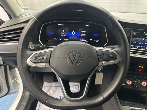 Used 2024 Volkswagen Jetta S image 32