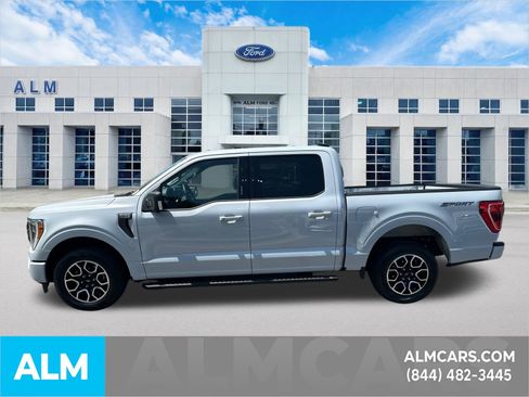 Certified 2022 Ford F150 XLT w/ Equipment Group 302A High image 9