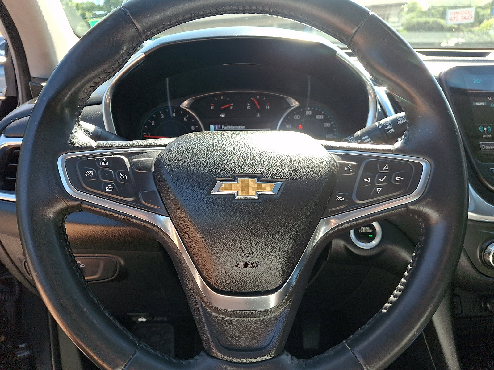 Used 2018 Chevrolet Equinox LT w/ Sun & Infotainment Package AWD/4WD image 25