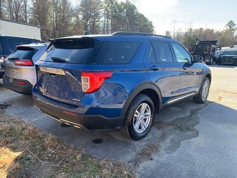 Used 2023 Ford Explorer XLT w/ Equipment Group 202A image 21