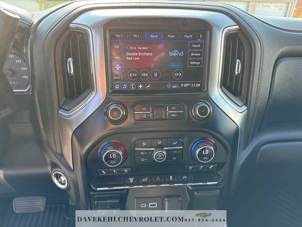 Used 2020 Chevrolet Silverado 2500 LTZ w/ LTZ Convenience Package AWD/4WD image 13