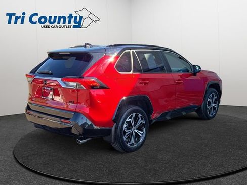 Certified 2025 Toyota RAV4 XSE w/ Premium Package AWD/4WD image 8