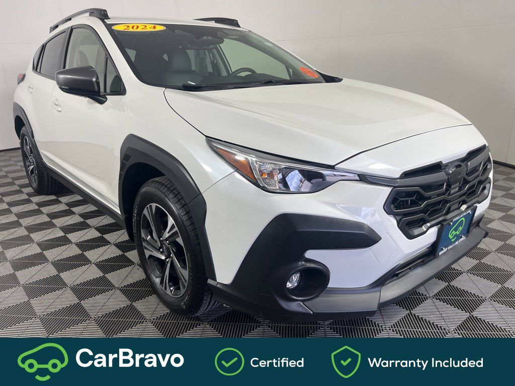 Used 2024 Subaru Crosstrek 2.0i Premium w/ Crosstrek Mirror Package AWD/4WD image 2