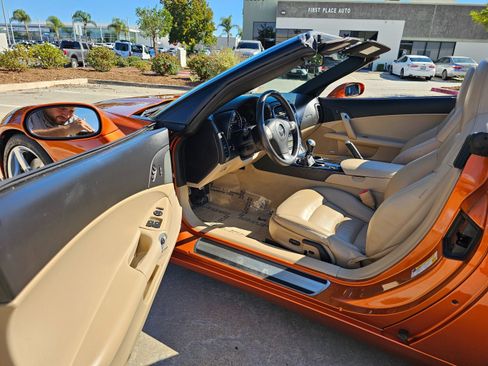 Used 2008 Chevrolet Corvette Convertible w/ Preferred Equipment Group image 11