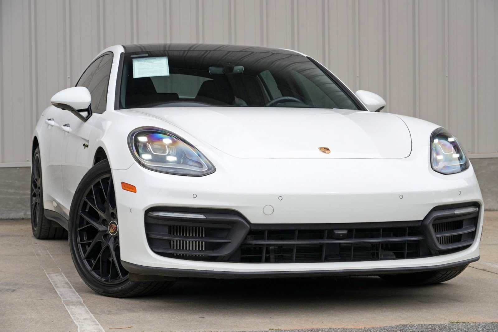 Used 2022 Porsche Panamera 4S w/ Premium Package AWD/4WD image 4