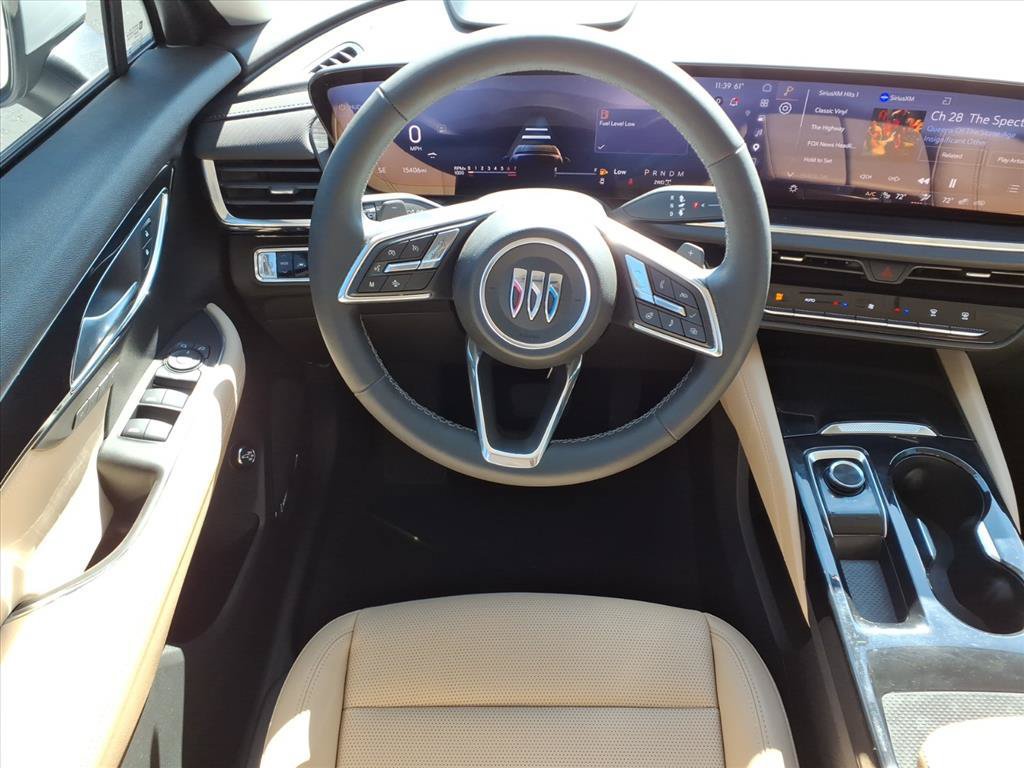 Used 2025 Buick Envision Preferred AWD/4WD image 29
