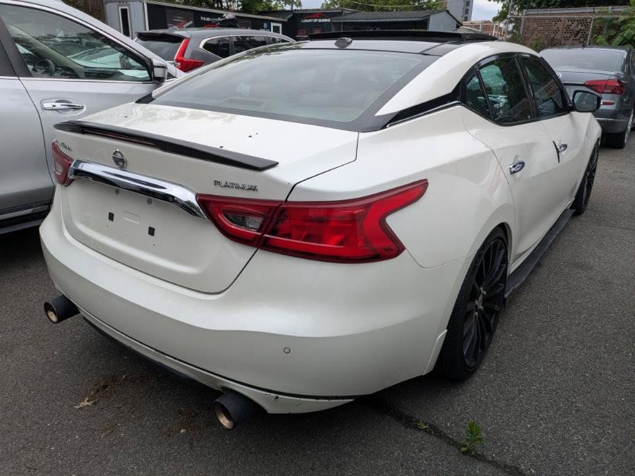 Used 2016 Nissan Maxima Platinum FWD image 15