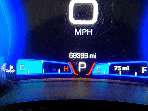 Used 2019 Chrysler 300 S image 15