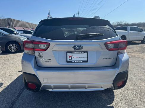 Used 2023 Subaru Crosstrek 2.0i Premium image 4