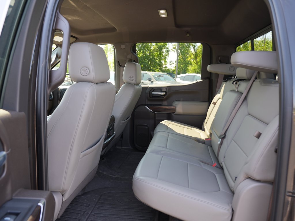 Used 2021 GMC Sierra 1500 SLT w/ SLT Premium Package AWD/4WD image 19