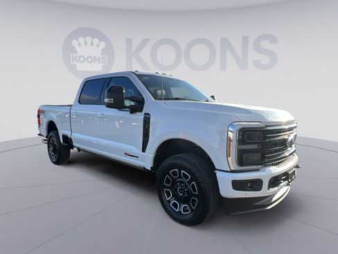 New 2025 Ford F250 Platinum image 10