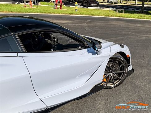 Used 2021 McLaren 765LT RWD image 59