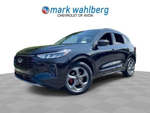 Used 2023 Ford Escape ST-Line w/ Tech Pack #1 AWD/4WD image 1