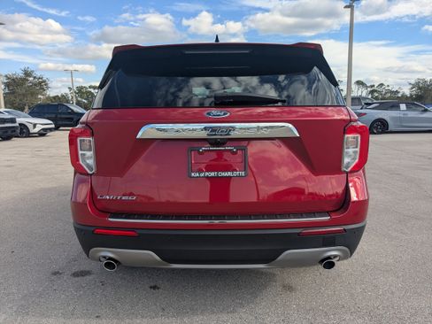 Used 2021 Ford Explorer Limited w/ Equipment Group 301A image 6
