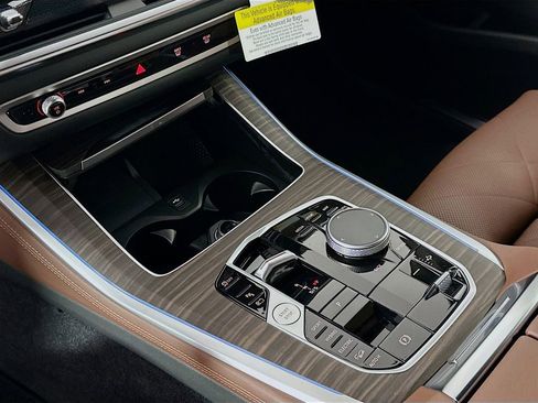 New 2026 BMW X5 xDrive50e w/ Climate Comfort Package image 15