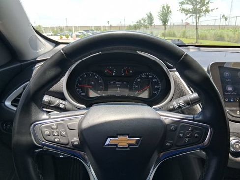 Used 2024 Chevrolet Malibu RS FWD image 8