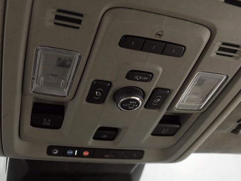 Used 2023 Cadillac Escalade Sport Platinum w/ LPO, ONYX Package AWD/4WD image 25