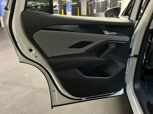 New 2026 Volkswagen Tiguan S AWD/4WD image 9