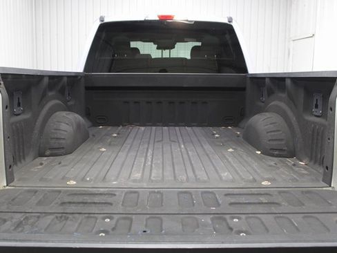 Used 2019 Ford F250 XLT w/ XLT Premium Package image 7