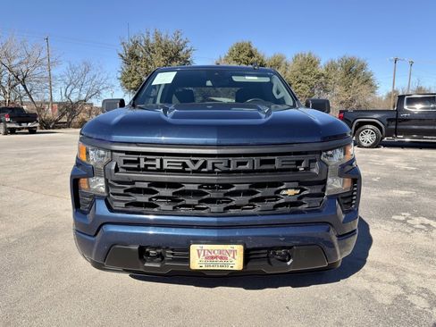 Used 2022 Chevrolet Silverado 1500 Custom image 9