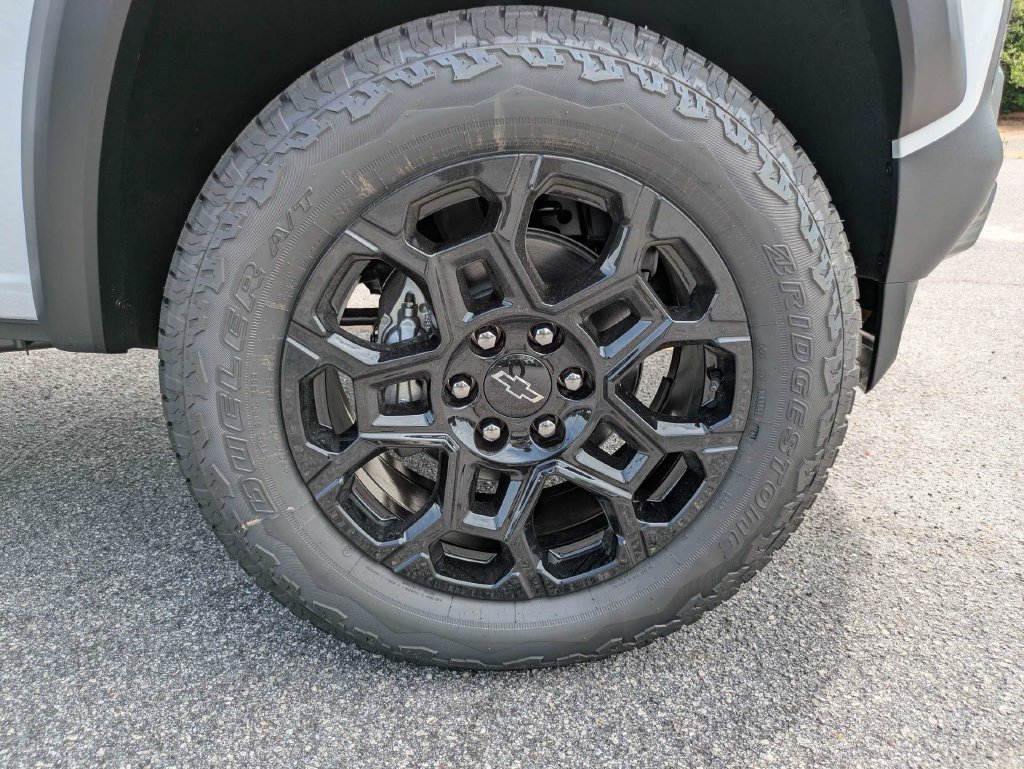 New 2026 Chevrolet Colorado Trail Boss AWD/4WD image 11