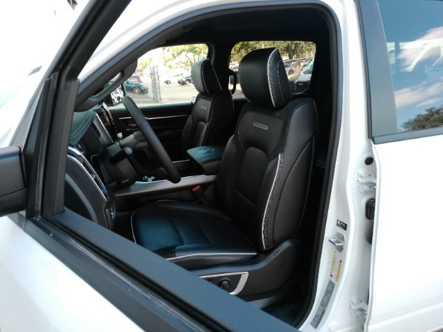 Used 2026 RAM 1500 Laramie AWD/4WD image 16